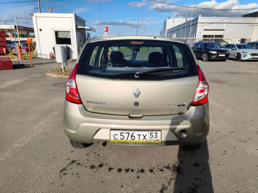 Renault Sandero I Санкт-Петербург  - изображение 6