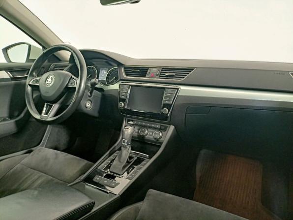 Skoda Superb III с пробегом 2016 года, цена 1 749 000 рублей, 154700 км, лифтбек, Автокод Объявления