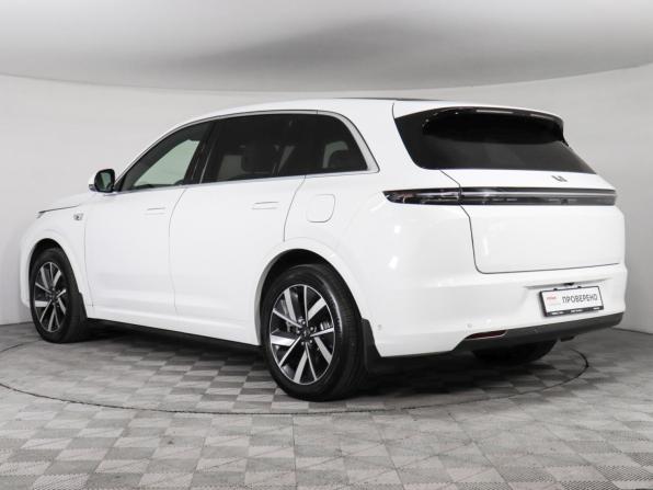 Li Auto (Lixiang) L7 I с пробегом 2023 года, цена 5 650 000 рублей, 30000 км, внедорожник, Автокод Объявления