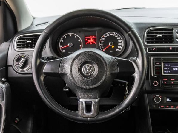 Volkswagen Polo V с пробегом 2013 года, цена 728 000 рублей, 237088 км, седан, Автокод Объявления