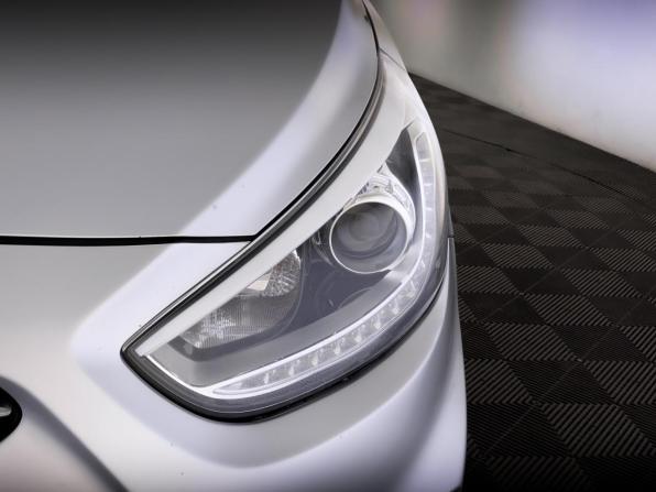 Hyundai Solaris I с пробегом 2013 года, цена 950 000 рублей, 137449 км, седан, Автокод Объявления