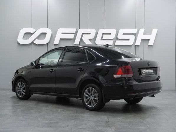 Volkswagen Polo V Рестайлинг с пробегом 2019 года, цена 1 054 000 рублей, 114724 км, седан, Автокод Объявления
