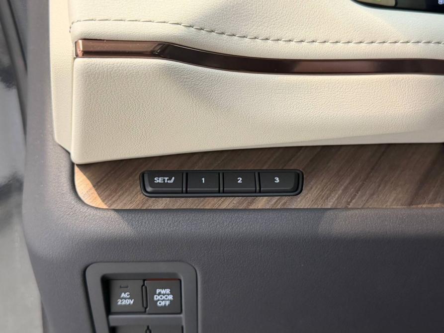 Lexus LM II Новосибирск  - изображение 22