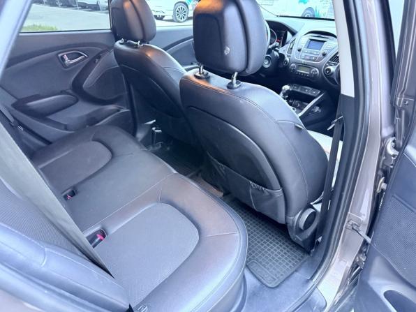 Hyundai ix35 I Рестайлинг с пробегом 2014 года, цена 1 179 000 рублей, 146295 км, внедорожник, Автокод Объявления