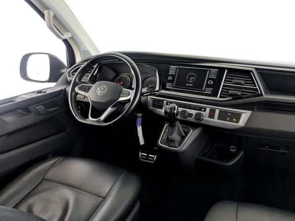 Volkswagen Multivan T6 Рестайлинг с пробегом 2021 года, цена 5 810 000 рублей, 107197 км, минивэн, Автокод Объявления