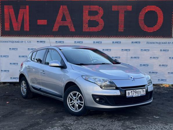 Renault Megane III Рестайлинг с пробегом 2014 года, цена 799 000 рублей, 130000 км, хэтчбек, Автокод Объявления