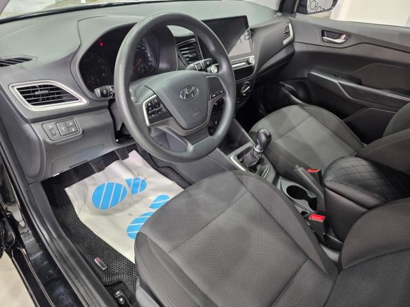 Hyundai Solaris II с пробегом 2019 года, цена 1 349 000 рублей, 107082 км, седан, Автокод Объявления