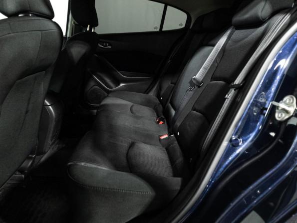 Mazda 3 III (BM) с пробегом 2014 года, цена 1 270 000 рублей, 175000 км, хэтчбек, Автокод Объявления