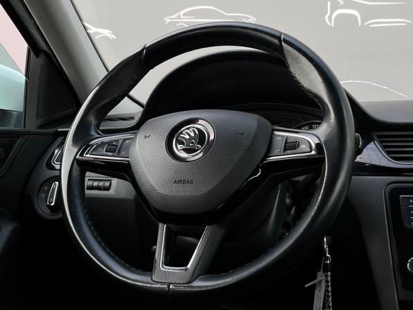 Skoda Rapid I Рестайлинг с пробегом 2017 года, цена 735 300 рублей, 277787 км, лифтбек, Автокод Объявления