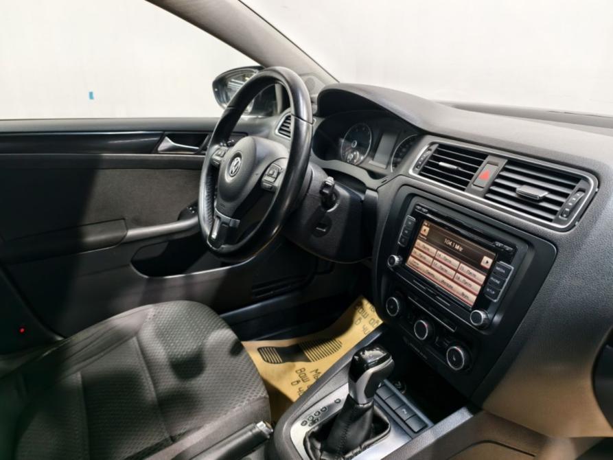 Volkswagen Jetta VI Курск  - изображение 5