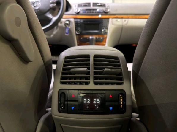 Mercedes-Benz E-Класс III (W211 S211) Рестайлинг с пробегом 2008 года, цена 889 000 рублей, 239821 км, седан, Автокод Объявления