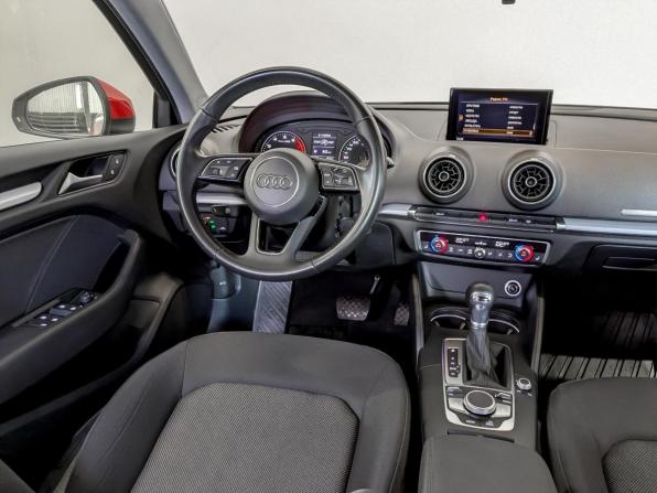 Audi A3 III (8V) Рестайлинг с пробегом 2020 года, цена 2 400 000 рублей, 87977 км, седан, Автокод Объявления