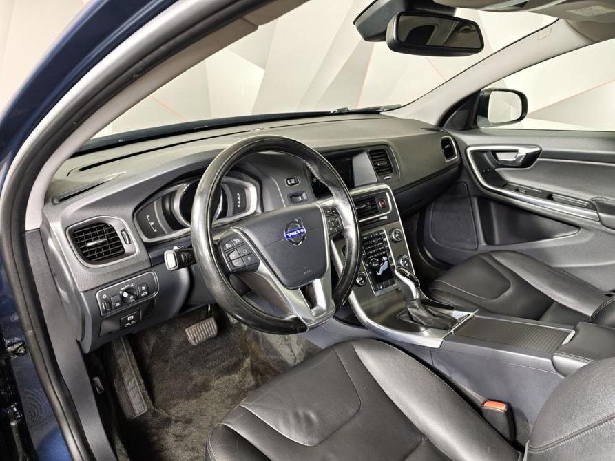 Volvo S60 II Рестайлинг Москва  - изображение 18