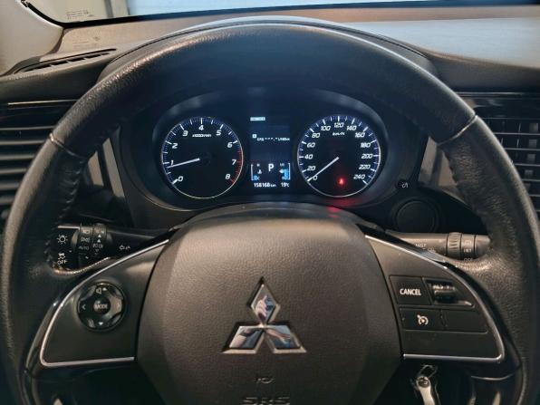 Mitsubishi Outlander III Рестайлинг 2 с пробегом 2018 года, цена 1 659 000 рублей, 158168 км, внедорожник, Автокод Объявления