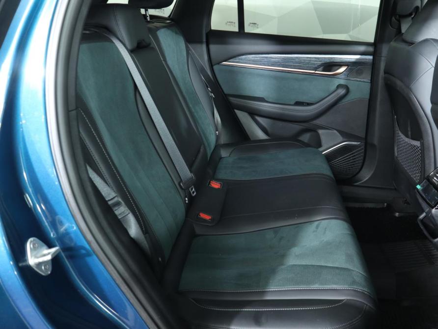 Geely Monjaro I Москва  - изображение 31