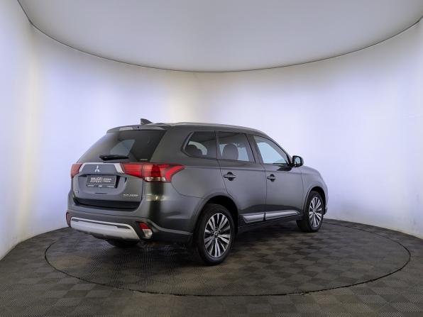 Mitsubishi Outlander III Рестайлинг 3 с пробегом 2019 года, цена 2 390 000 рублей, 53425 км, внедорожник, Автокод Объявления
