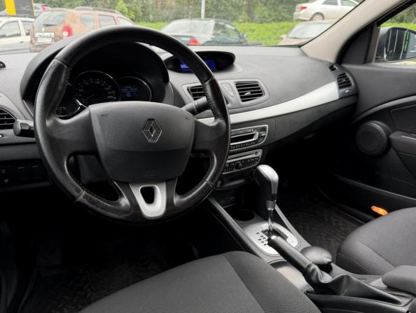 Renault Fluence I с пробегом 2012 года, цена 799 000 рублей, 140000 км, седан, Автокод Объявления