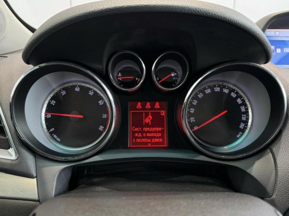 Opel Mokka I с пробегом 2013 года, цена 1 150 000 рублей, 208743 км, внедорожник, Автокод Объявления