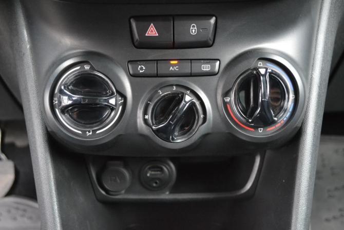 Peugeot 208 I с пробегом 2014 года, цена 630 000 рублей, 102384 км, хэтчбек, Автокод Объявления