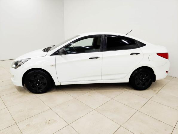 Hyundai Solaris I с пробегом 2014 года, цена 705 000 рублей, 133858 км, седан, Автокод Объявления