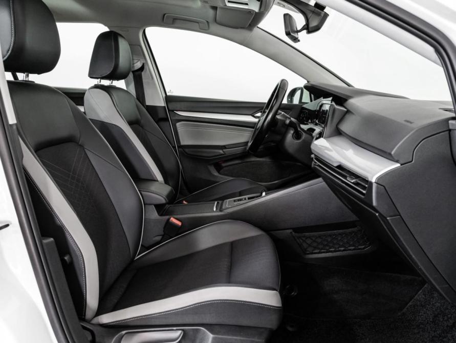 Volkswagen Golf VIII Санкт-Петербург  - изображение 23