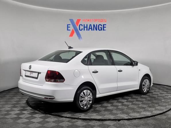Volkswagen Polo V Рестайлинг с пробегом 2019 года, цена 1 299 000 рублей, 131513 км, седан, Автокод Объявления