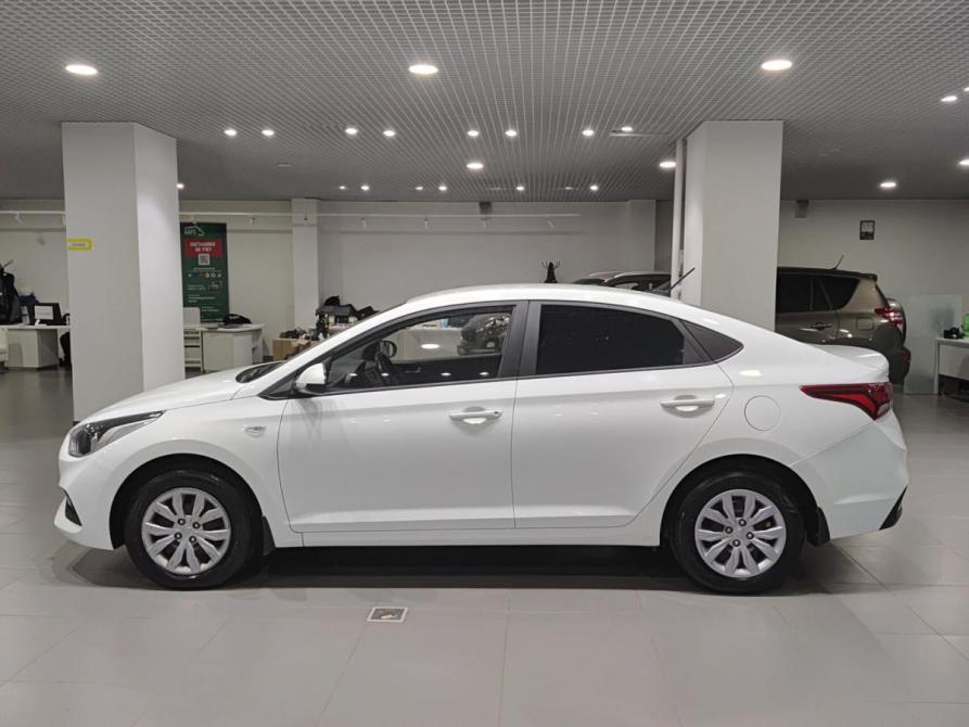 Hyundai Solaris II Казань  - изображение 10