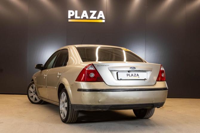 Ford Mondeo III Рестайлинг с пробегом 2005 года, цена 280 000 рублей, 256104 км, седан, Автокод Объявления