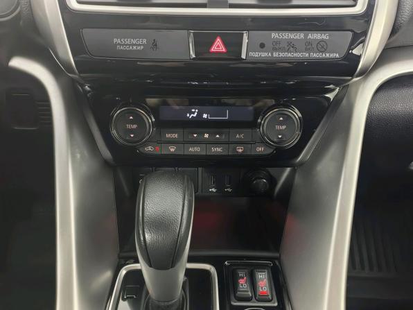 Mitsubishi Eclipse Cross I с пробегом 2018 года, цена 1 539 000 рублей, 165562 км, внедорожник, Автокод Объявления