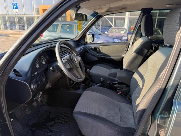 Chevrolet Niva I Рестайлинг с пробегом 2018 года, цена 729 000 рублей, 113000 км, внедорожник, Автокод Объявления