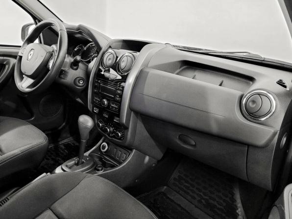 Renault Duster I Рестайлинг с пробегом 2015 года, цена 1 180 000 рублей, 192180 км, внедорожник, Автокод Объявления
