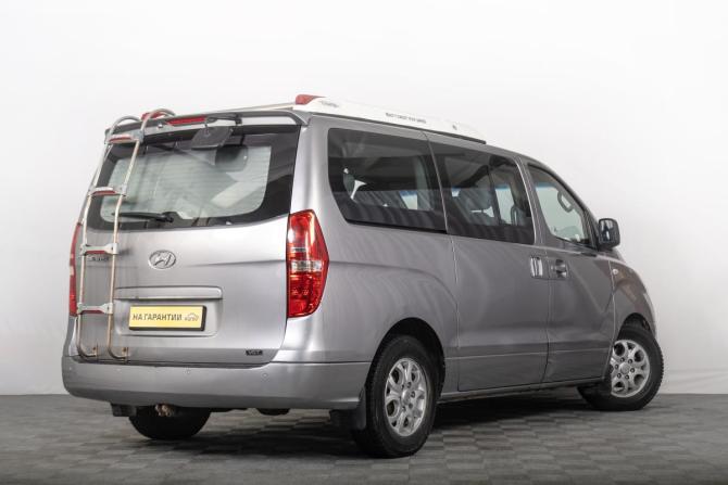 Hyundai Grand Starex I с пробегом 2012 года, цена 1 849 000 рублей, 103200 км, фургон, Автокод Объявления