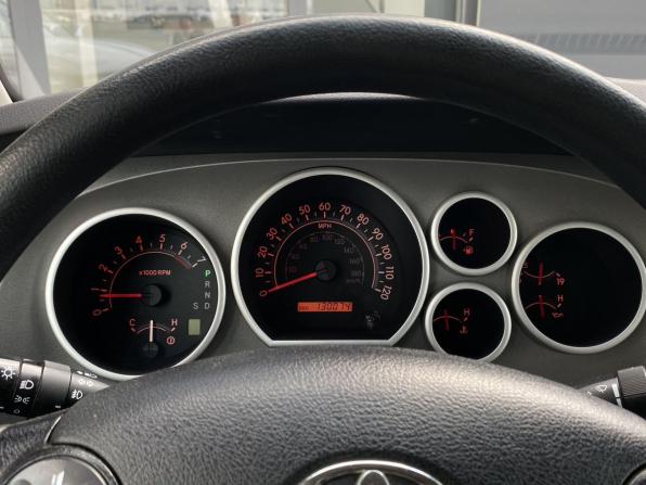 Toyota Tundra II с пробегом 2010 года, цена 3 649 000 рублей, 209214 км, offers.body_type.unknown, Автокод Объявления