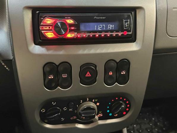 Renault Sandero I с пробегом 2011 года, цена 410 000 рублей, 137073 км, хэтчбек, Автокод Объявления