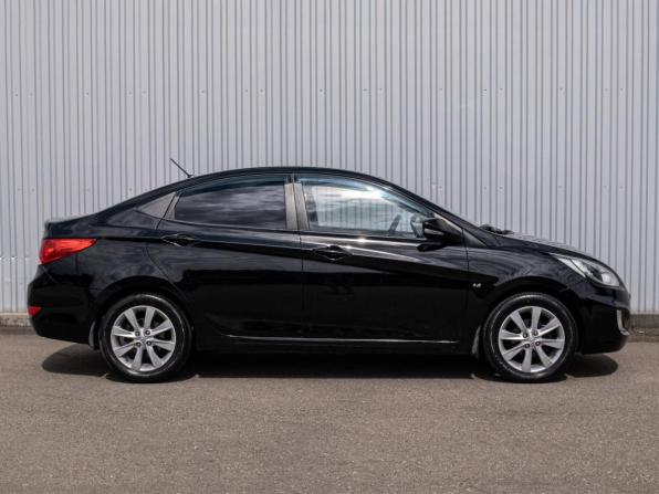 Hyundai Solaris I с пробегом 2011 года, цена 820 000 рублей, 153378 км, седан, Автокод Объявления