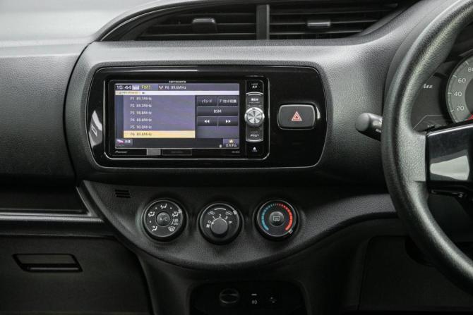 Toyota Vitz III (XP130) Рестайлинг с пробегом 2018 года, цена 828 000 рублей, 141600 км, хэтчбек, Автокод Объявления