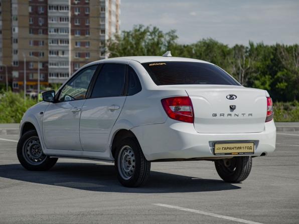 Lada (ВАЗ) Granta I с пробегом 2013 года, цена 308 000 рублей, 227000 км, седан, Автокод Объявления
