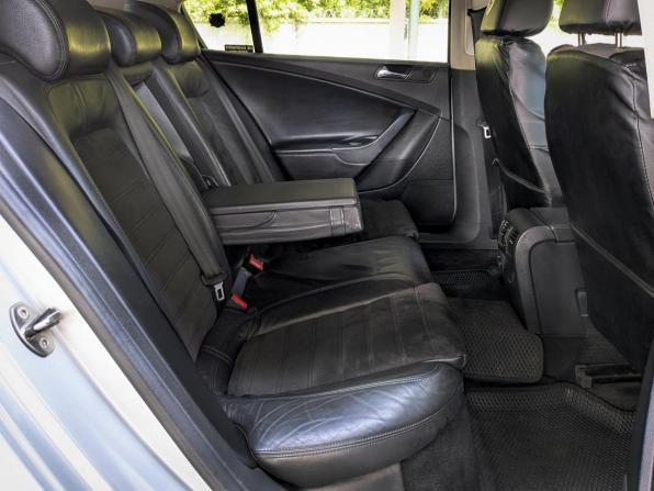 Volkswagen Passat B6 с пробегом 2006 года, цена 399 900 рублей, 300000 км, седан, Автокод Объявления