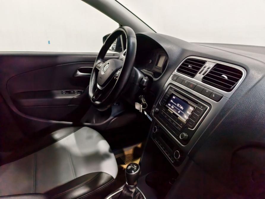 Volkswagen Polo V Рестайлинг Курск  - изображение 6