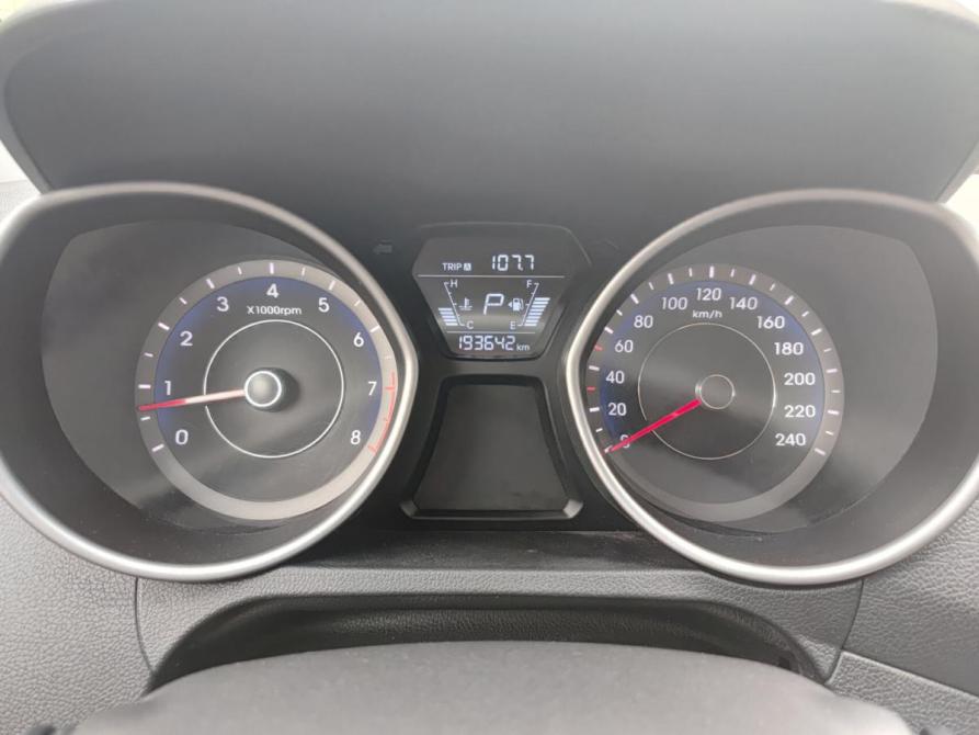 Hyundai Elantra V (MD) Рестайлинг Йошкар-Ола  - изображение 16