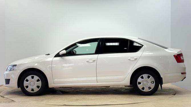 Skoda Octavia III (A7) с пробегом 2015 года, цена 1 099 000 рублей, 127250 км, лифтбек, Автокод Объявления