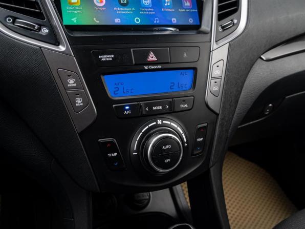 Hyundai Santa Fe III с пробегом 2012 года, цена 1 625 000 рублей, 249296 км, внедорожник, Автокод Объявления