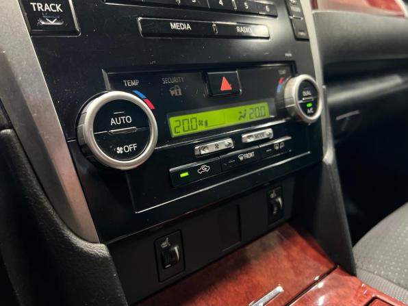Toyota Camry VII (XV50) с пробегом 2012 года, цена 1 550 000 рублей, 207000 км, седан, Автокод Объявления