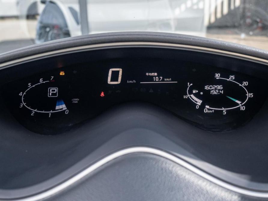 Nissan Serena IV (C26) Краснодар  - изображение 16