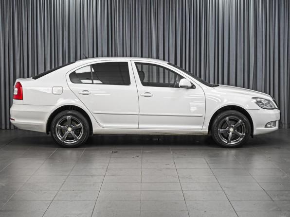 Skoda Octavia II (A5) Рестайлинг с пробегом 2012 года, цена 1 099 000 рублей, 186381 км, лифтбек, Автокод Объявления
