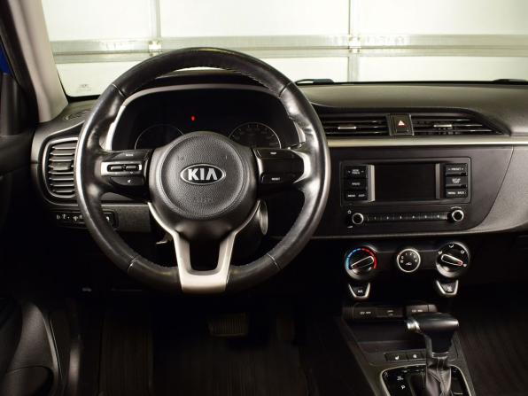 Kia Rio IV Рестайлинг с пробегом 2021 года, цена 1 275 999 рублей, 115476 км, седан, Автокод Объявления