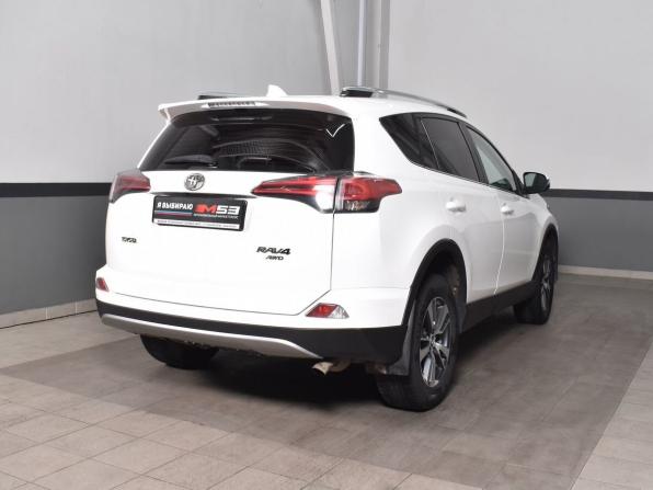 Toyota RAV4 IV (XA40) Рестайлинг с пробегом 2017 года, цена 2 469 995 рублей, 194300 км, внедорожник, Автокод Объявления