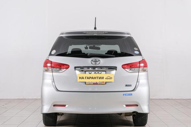 Toyota Wish II с пробегом 2009 года, цена 1 399 000 рублей, 129000 км, минивэн, Автокод Объявления