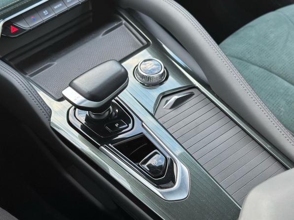 Geely Monjaro I с пробегом 2023 года, цена 3 400 000 рублей, 50200 км, внедорожник, Автокод Объявления
