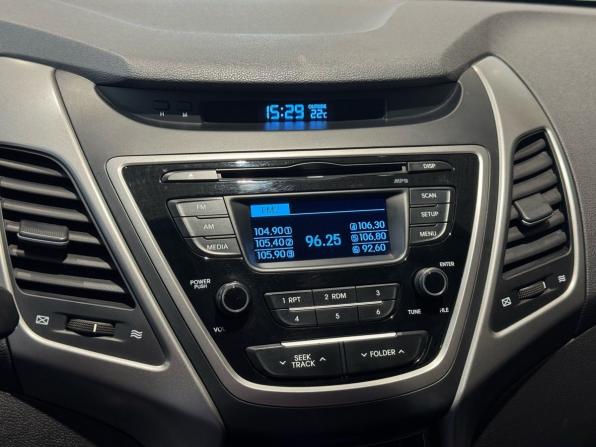 Hyundai Elantra V (MD) Рестайлинг с пробегом 2015 года, цена 1 299 000 рублей, 95666 км, седан, Автокод Объявления